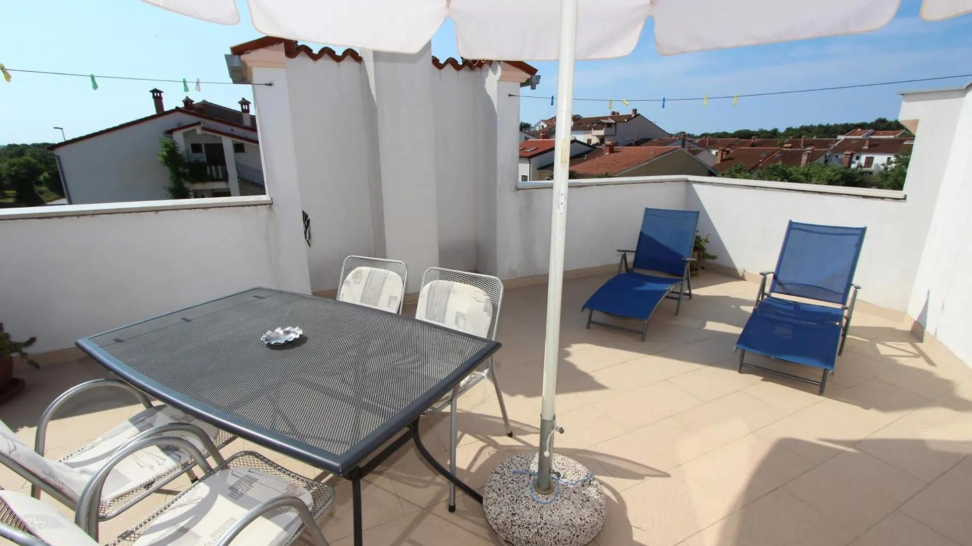 Rooms And Apartment Luana Rovinj 3*,