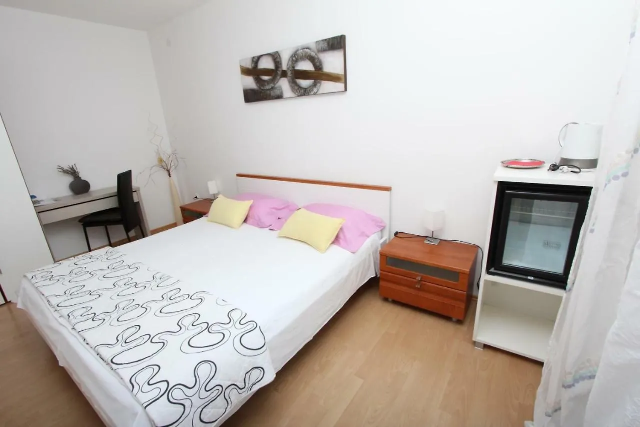 Konukevi Rooms And Apartment Luana Rovinj