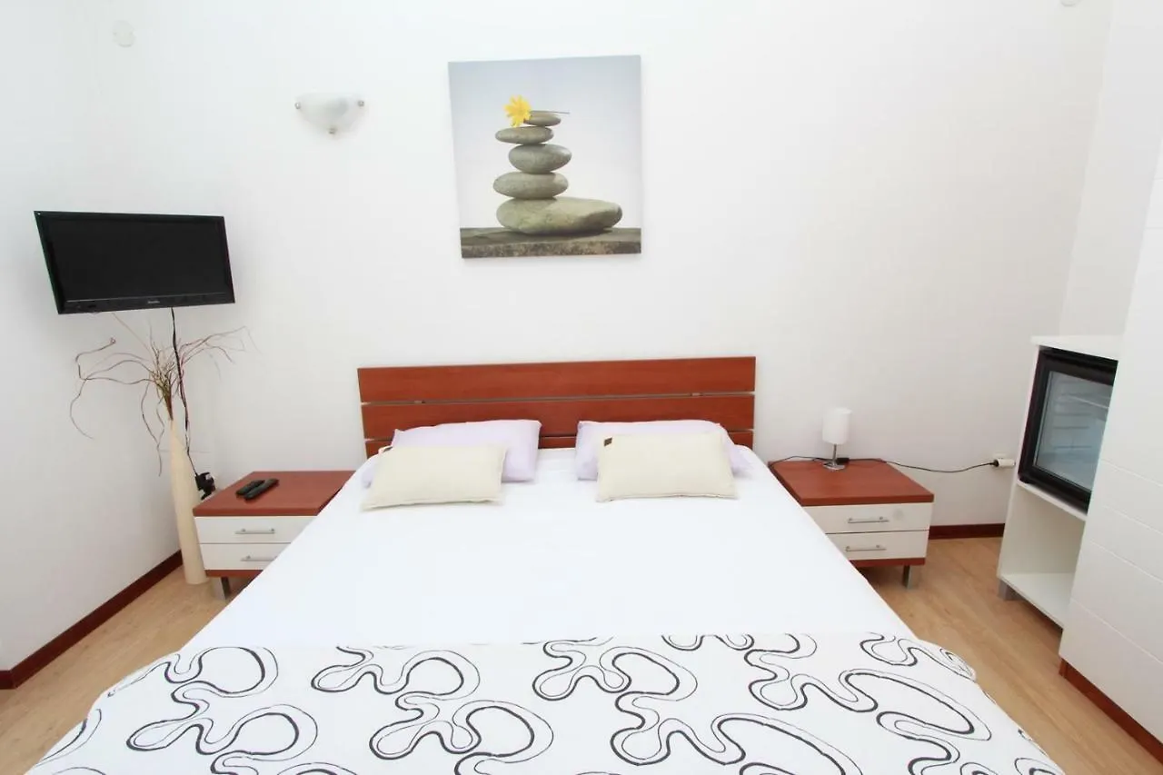 Konukevi Rooms And Apartment Luana Rovinj